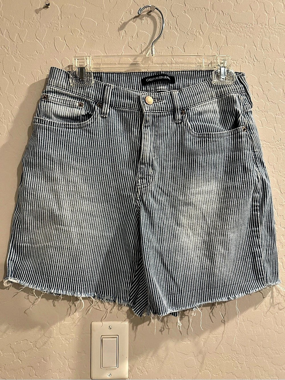 Calvin Klein Jeans Railroad Stripe Denim Shorts Blue & White Size 6